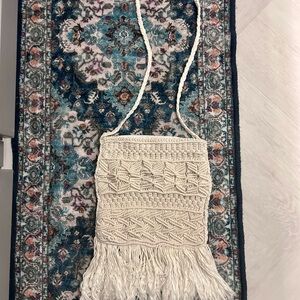 Cream Macramé Crossbody Bag with Geometric Patterns